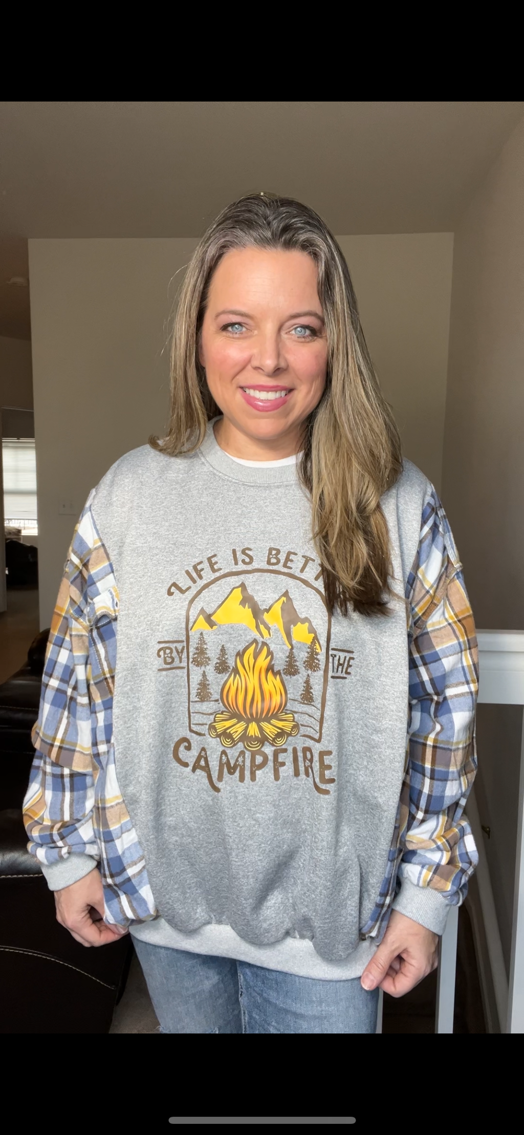 Upcycled Camping – women’s L/XL – thin sweatshirt with flannel sleeves￼