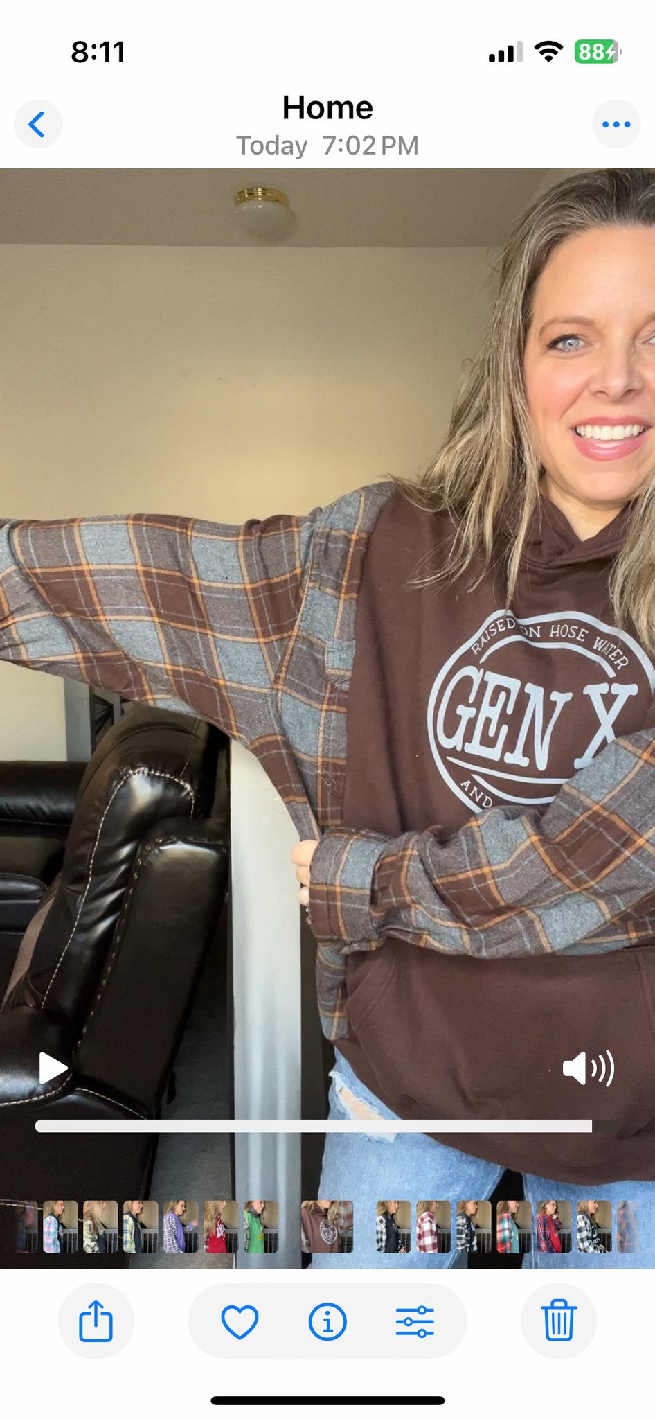 ￼Upcycled Gen X Brown – women’s 4X midweight sweatshirt with flannel sleeves