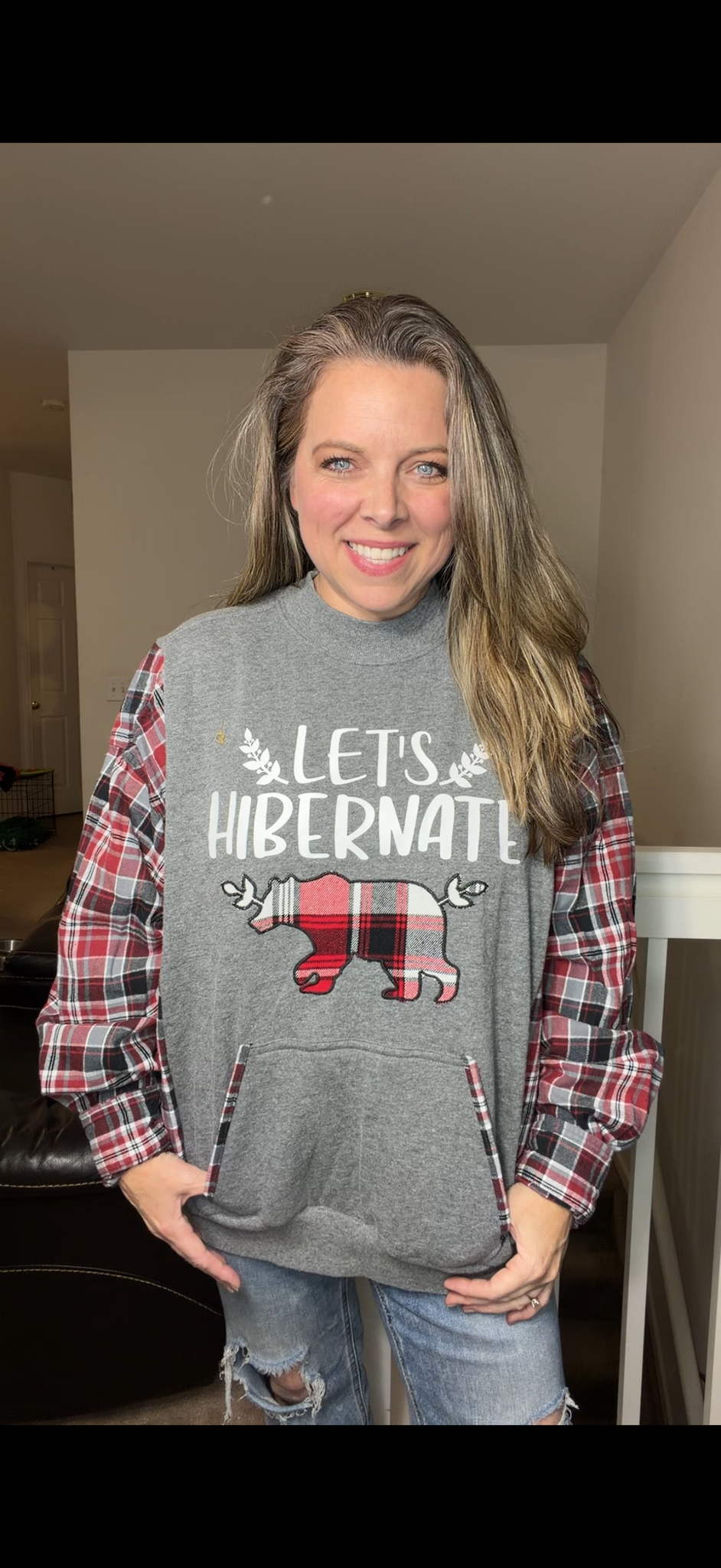 Upcycled hibernate – women's 2X midweight sweatshirt with flannel sleeves