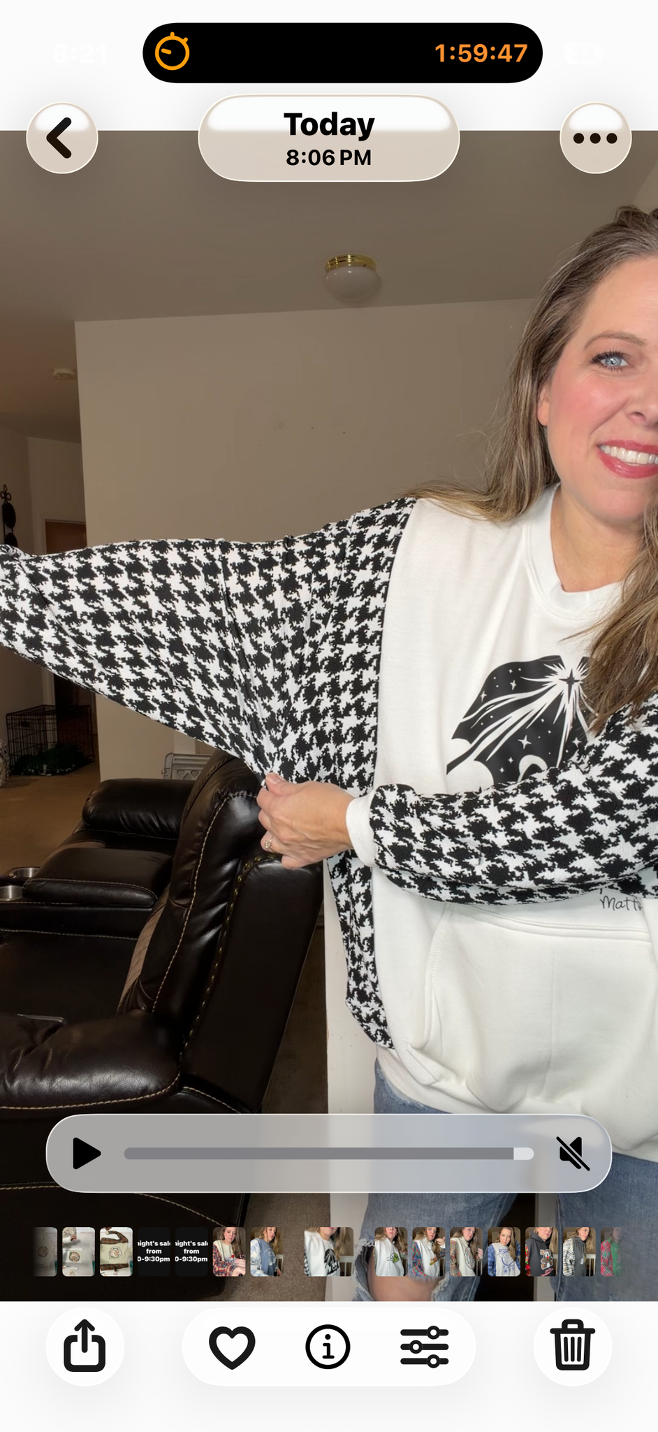 Upcycled nativity – women's 2X midweight sweatshirt with stretchy sleeves