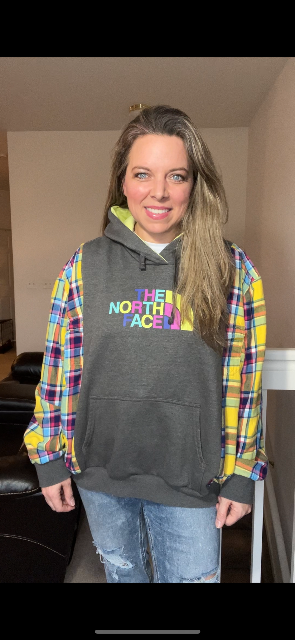 Upcycled Northface – women’s M/L – midweight sweatshirt with flannel sleeves￼