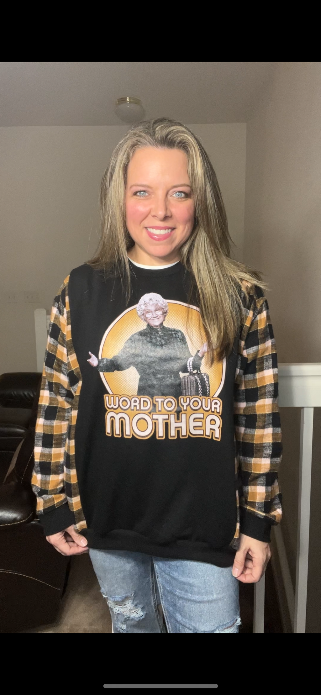 Upcycled Golden Girls – women’s L/XL – thin sweatshirt with flannel sleeves ￼