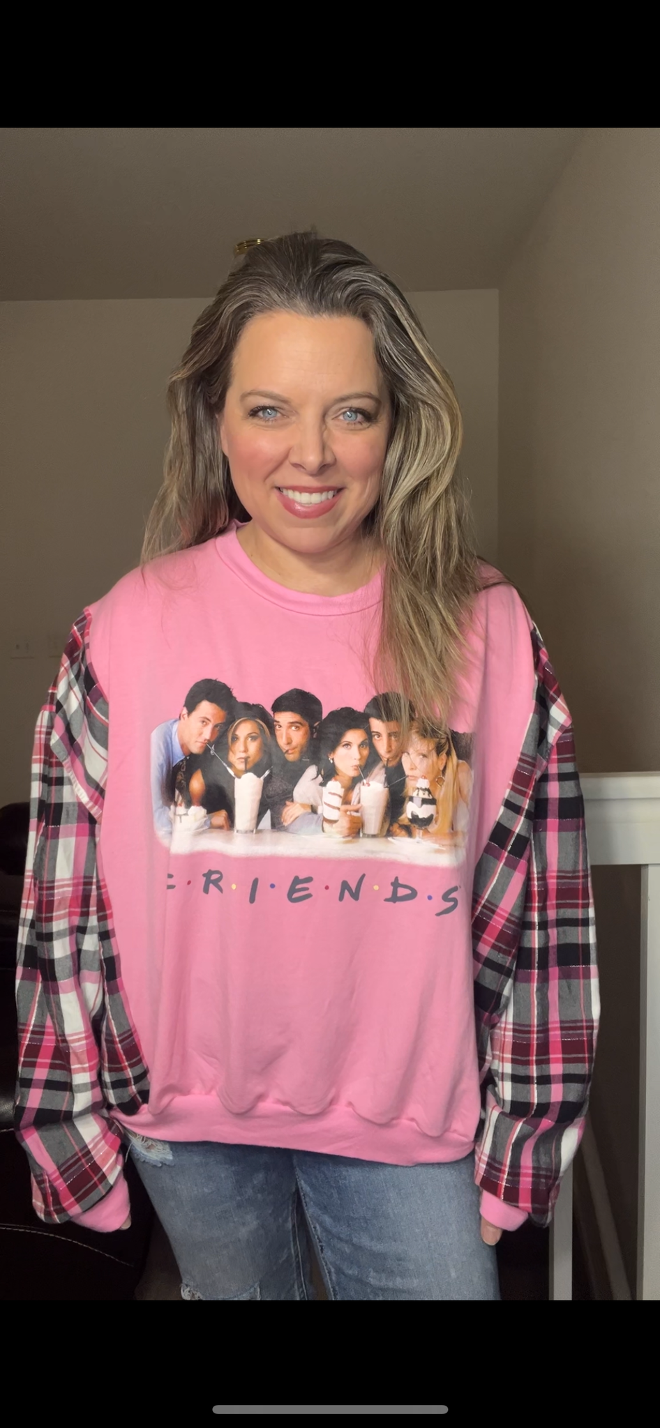 Upcycled Friends – women’s medium/large – thin sweatshirt with thin flannel sleeves