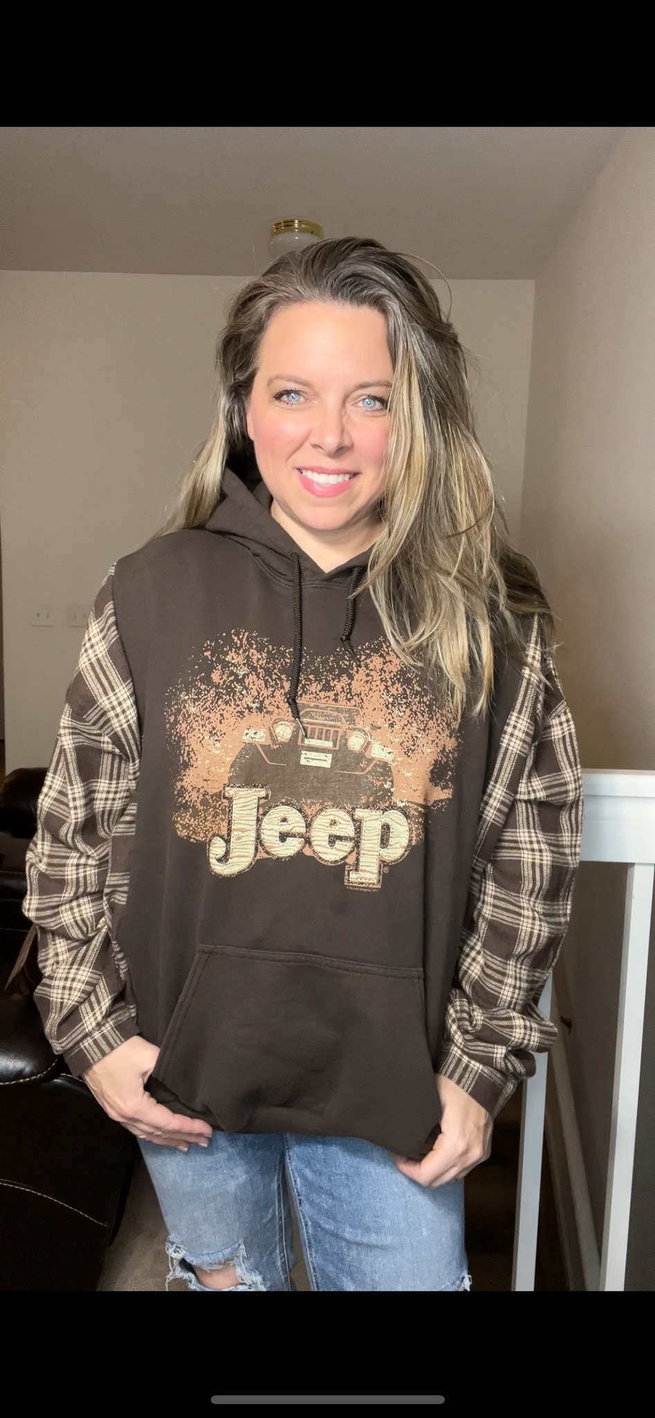 Upcycled Jeep – women’s XL/1X – midweight sweatshirt with flannel sleeves