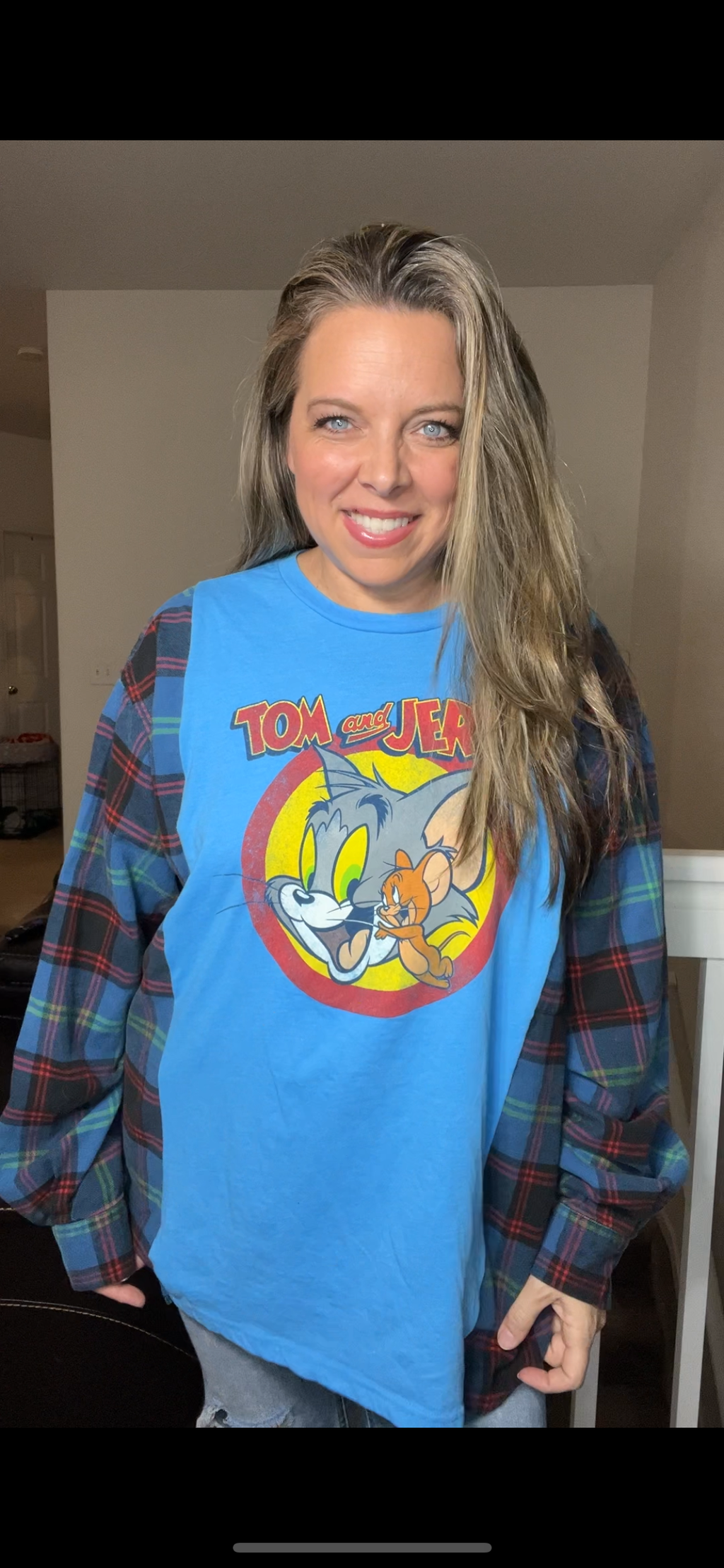 Upcycled Tom and Jerry – women’s 2X T-shirt with flannel sleeves