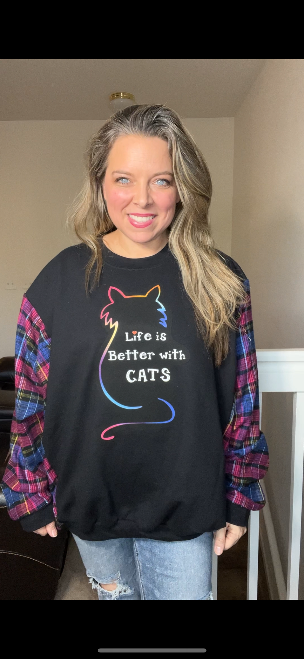 Upcycled Cat – women’s 3X – midweight sweatshirt with flannel sleeves￼