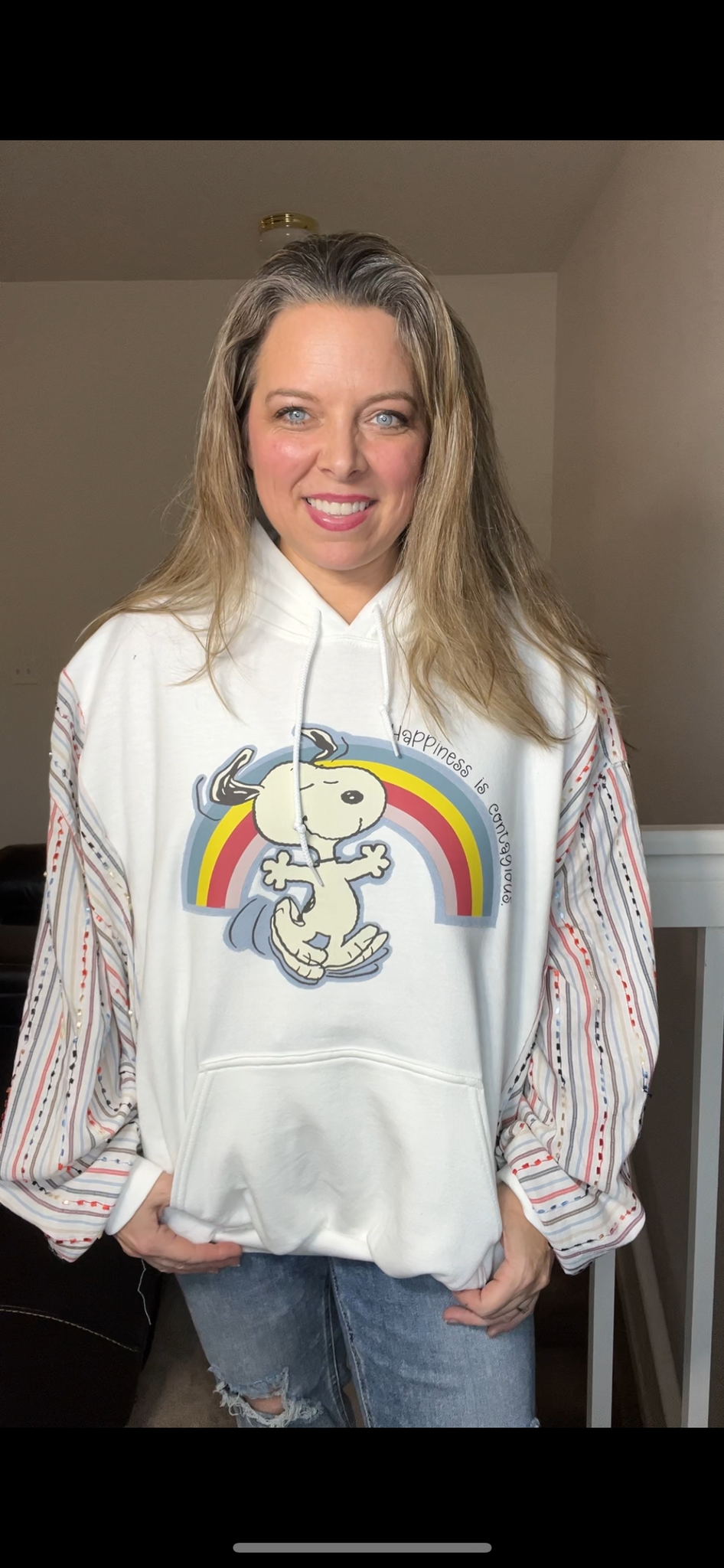 Upcycled Snoopy white – women’s 2X/3X – midweight sweatshirt with cotton sleeves￼