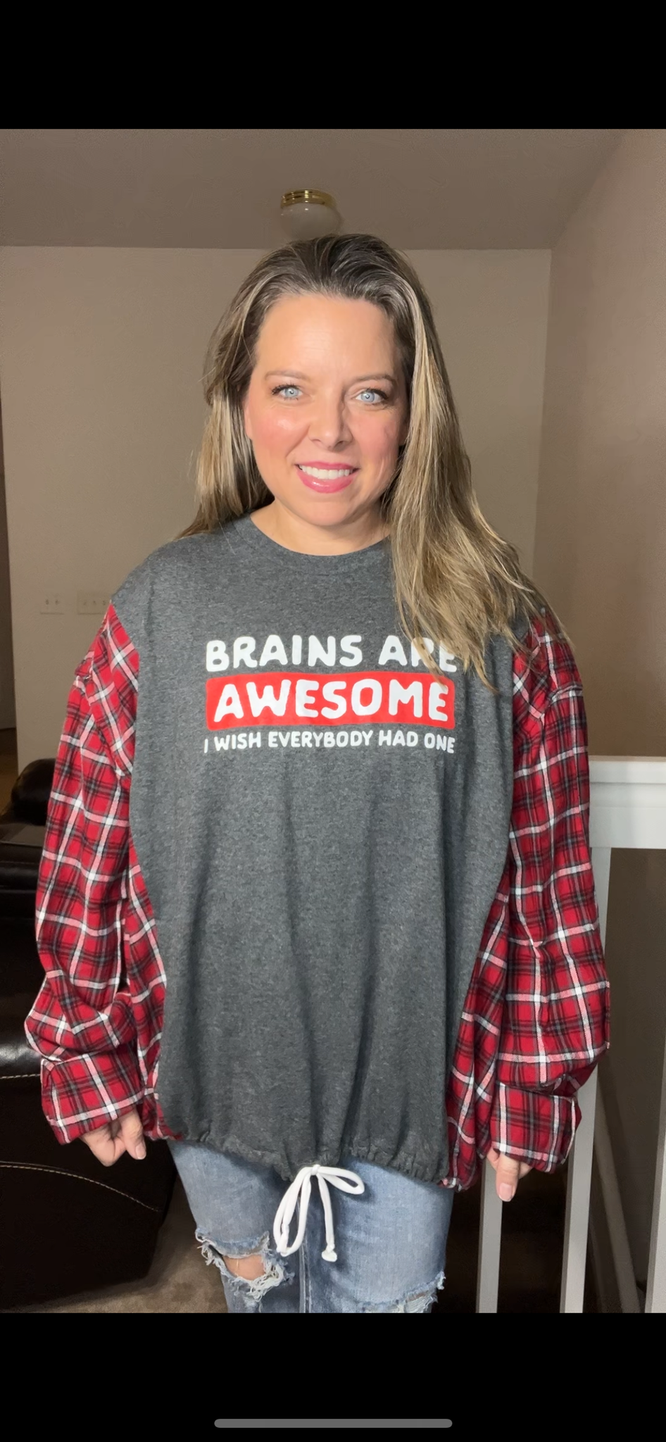 Upcycled Brains – women’s 2X/3X – thin T-shirt with flannel sleeves￼