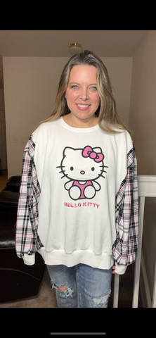 Upcycled Hello Kitty – women’s 2X – midweight sweatshirt with flannel sleeves￼