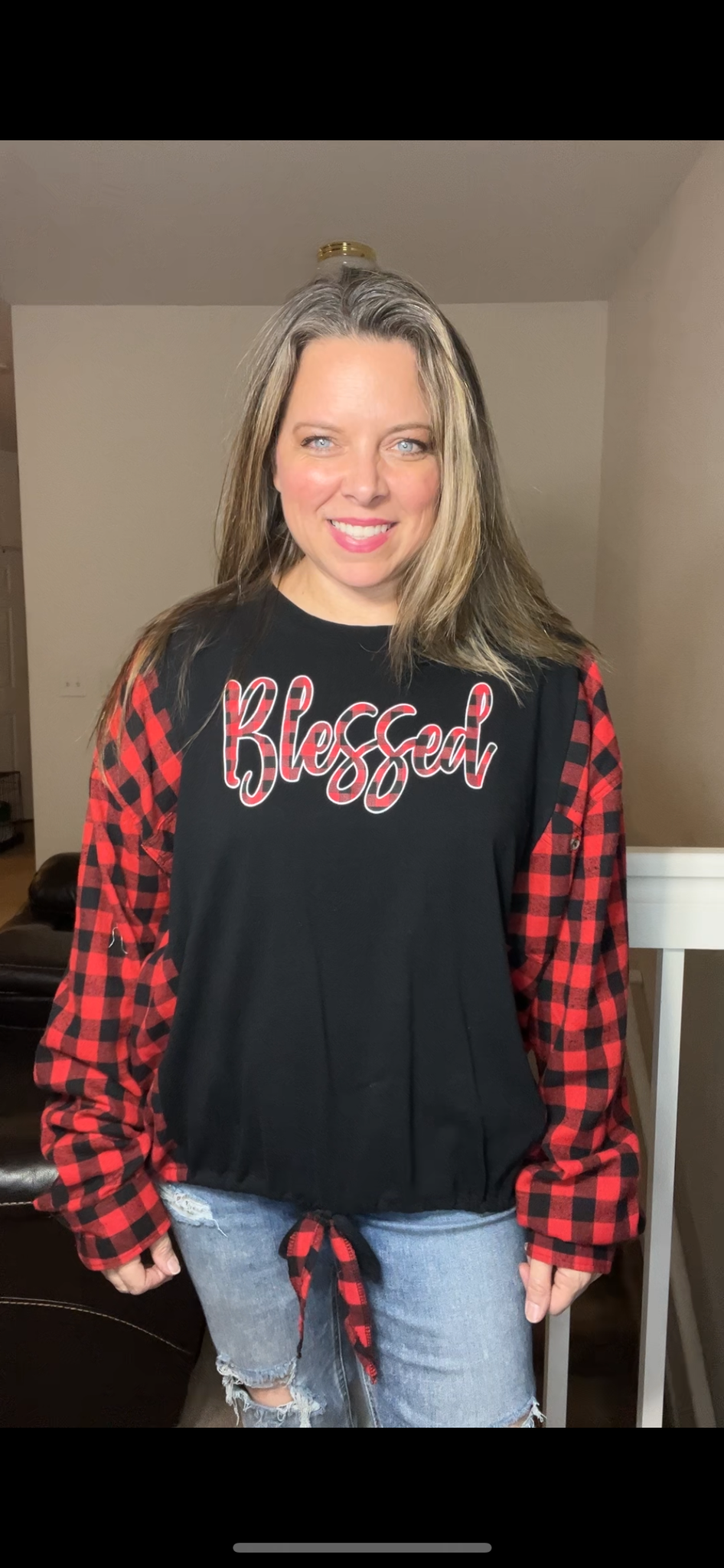 Upcycled Blessed – women’s XL – T-shirt with flannel sleeves￼