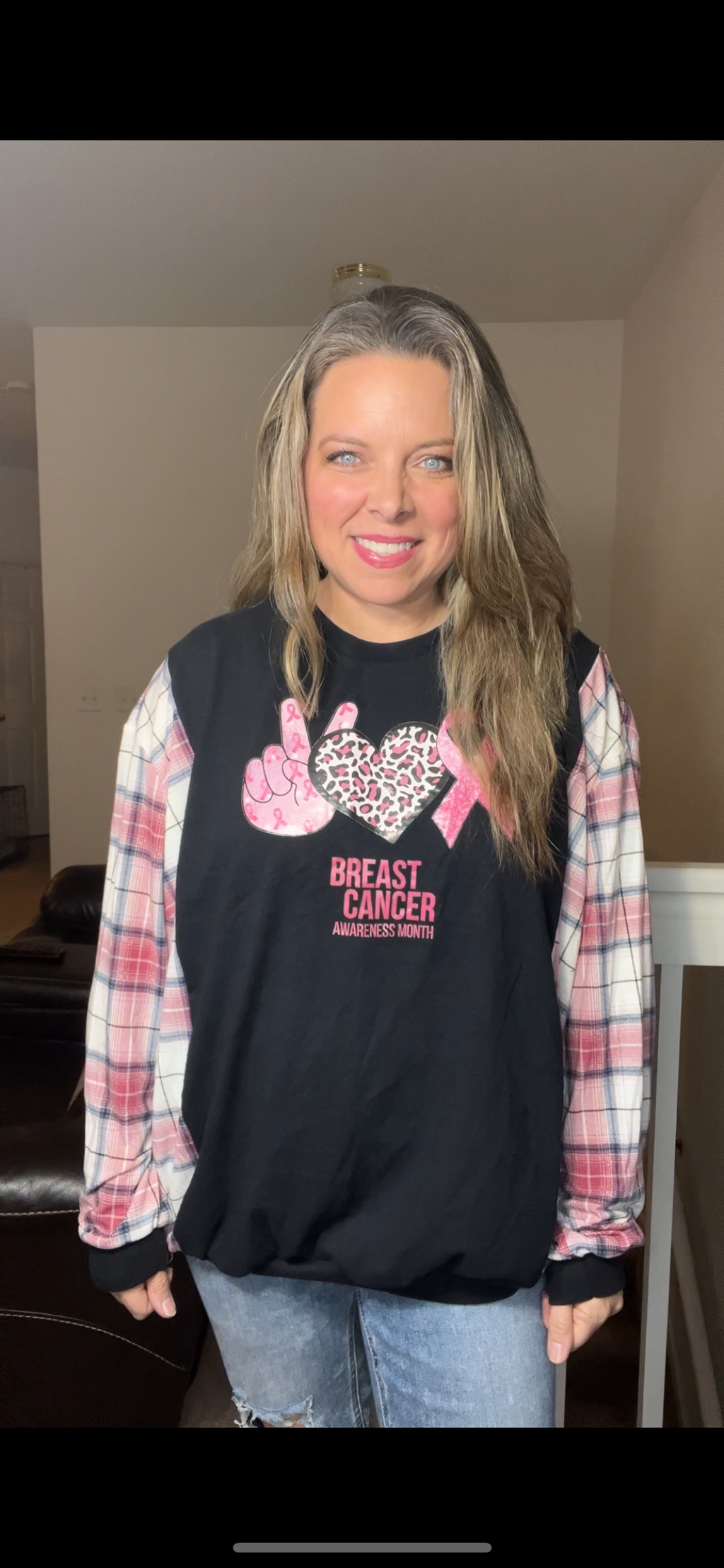 Upcycled Breast Cancer – women’s 2X – T-shirt with stretch jersey sleeves