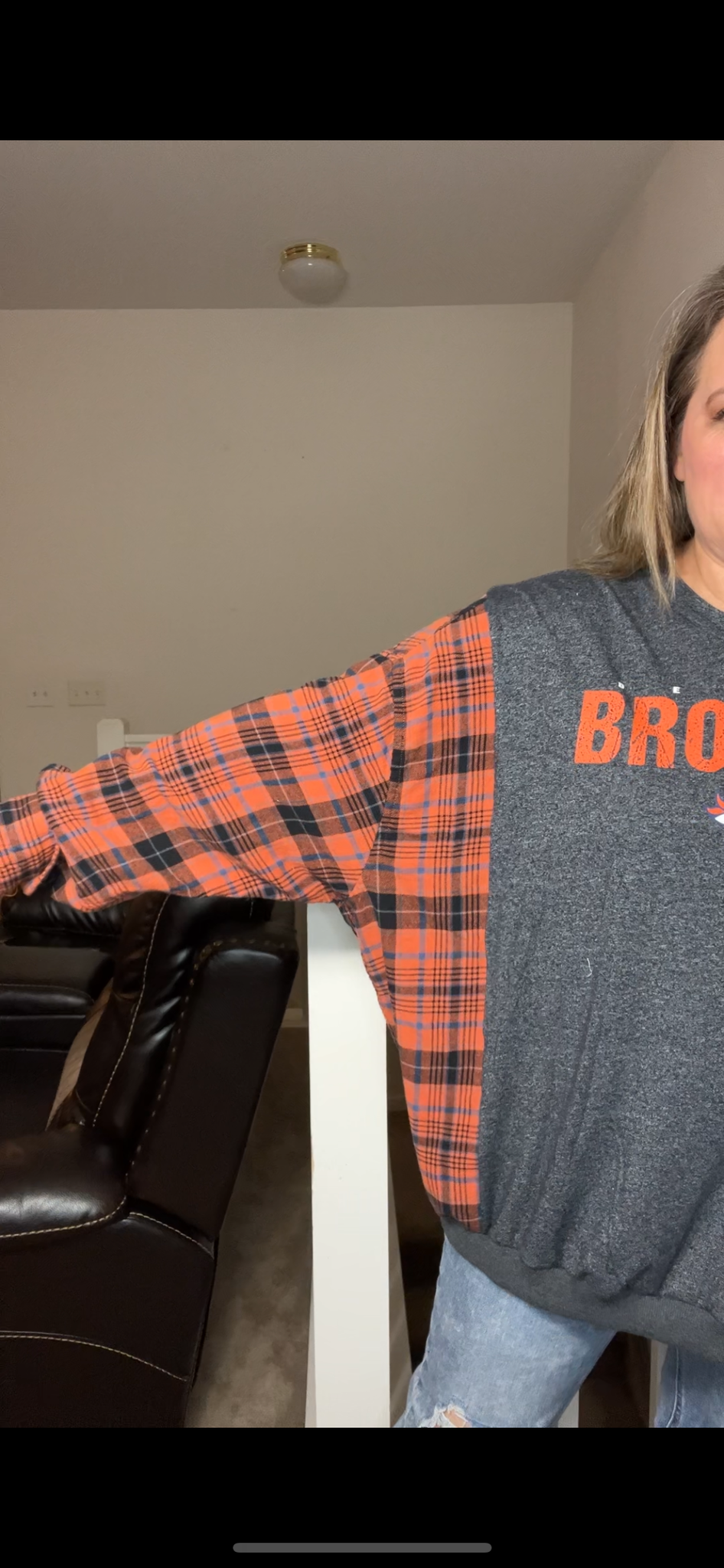 Upcycled Broncos – women’s 3X – T-shirt with flannel sleeves