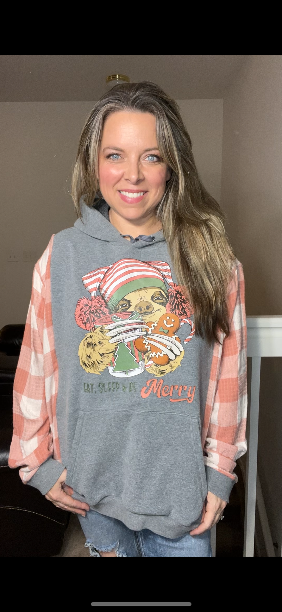 Upcycled Christmas Sloth – women’s 2X – Midweight sweatshirt with flannel sleeves