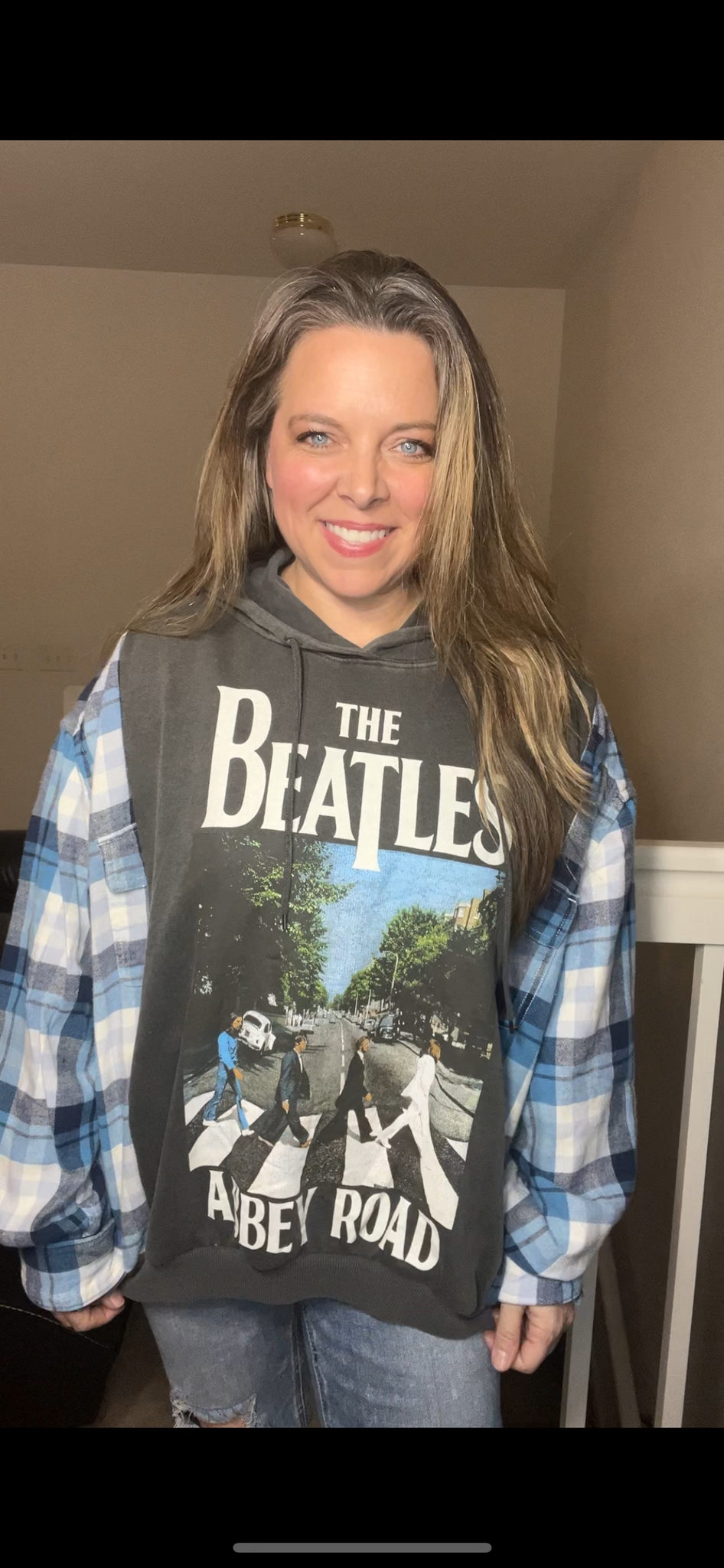 Upcycled Beatles – women’s XL/1X – thin sweatshirt with flannel sleeves