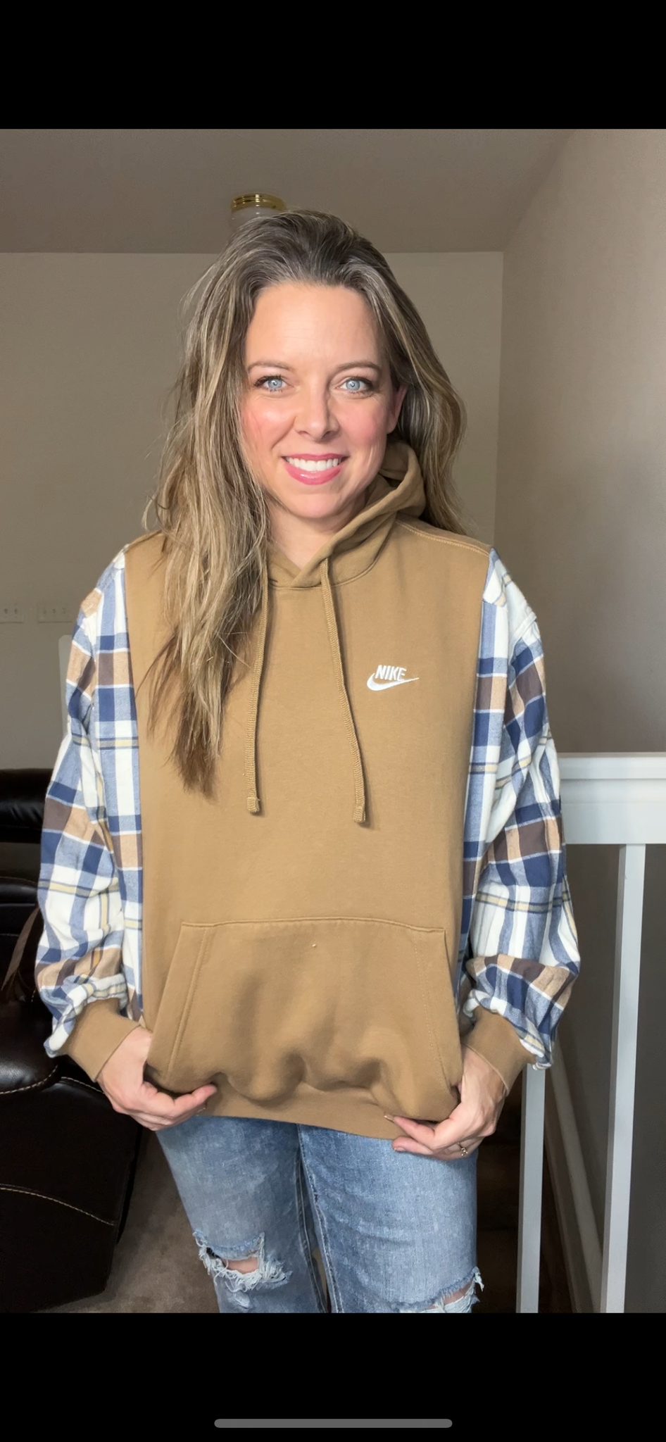 Upcycled tan Nike – woman’s S/M – midweight sweatshirt with a flannel slaves￼