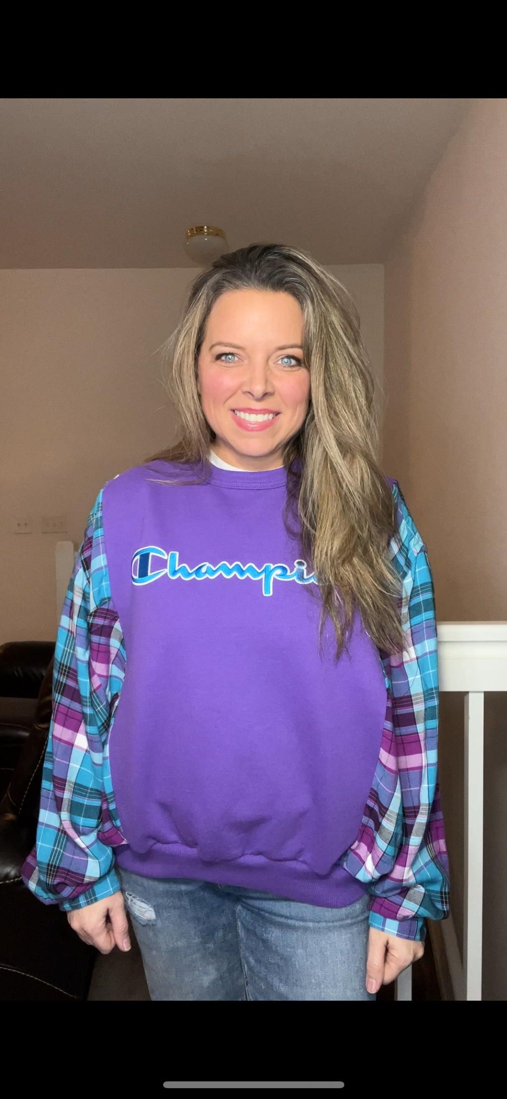 Champion Purple – women’s medium – midweight sweatshirt with thin flannel sleeves ￼