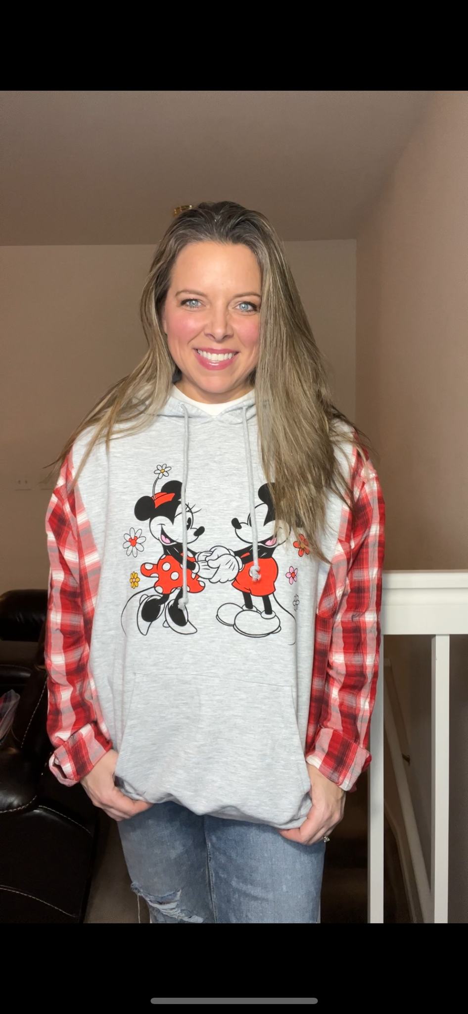 Upcycled Mickey and Minnie – women’s XL – midweight sweatshirt with thin flannel sleeves ￼