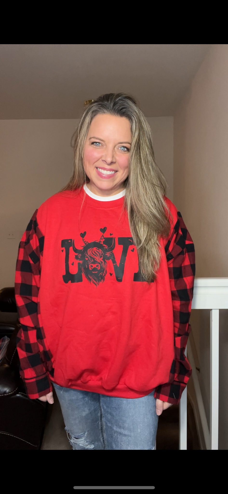 Love Cow – women’s XL – thin sweatshirt with flannel sleeves ￼