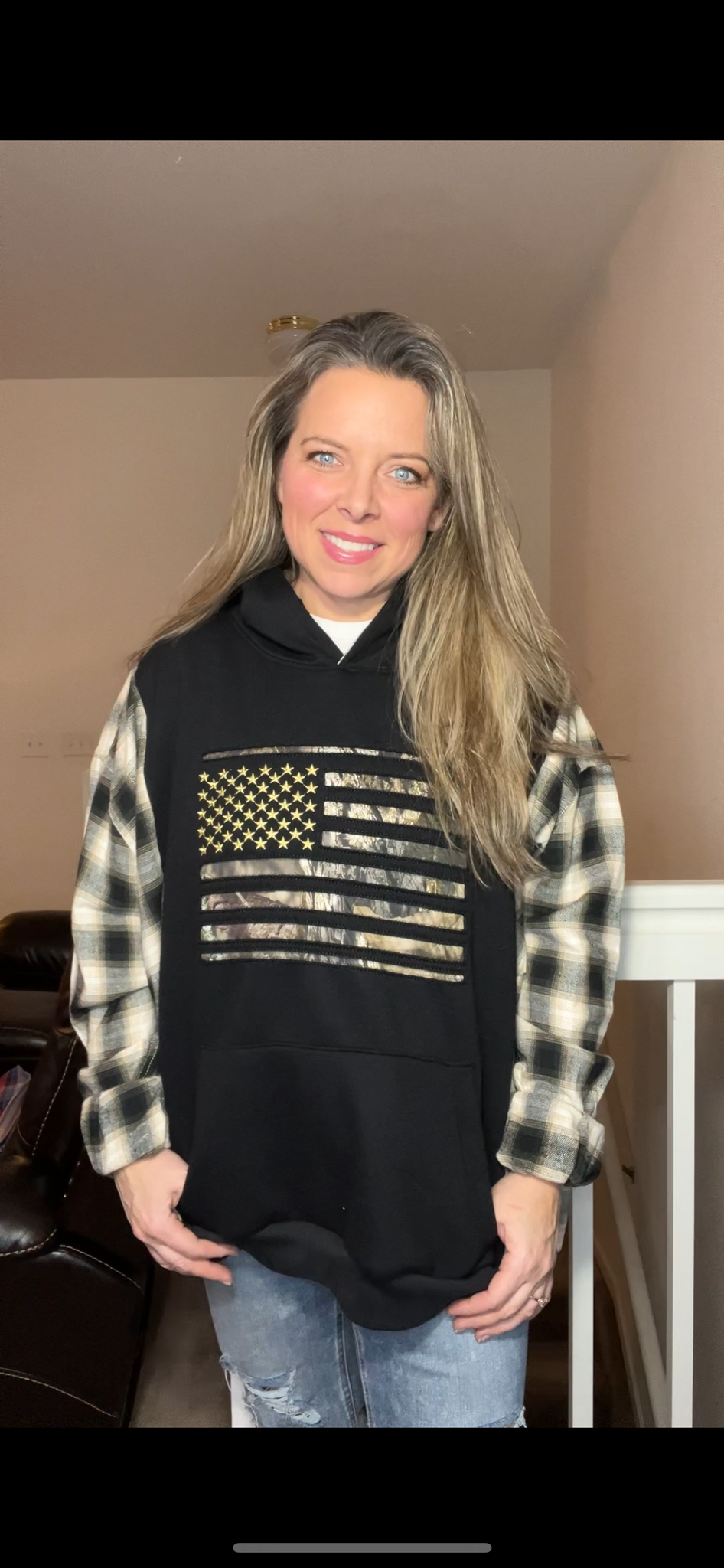 Camo Flag – women’s 1X – thick sweatshirt with flannel sleeves ￼