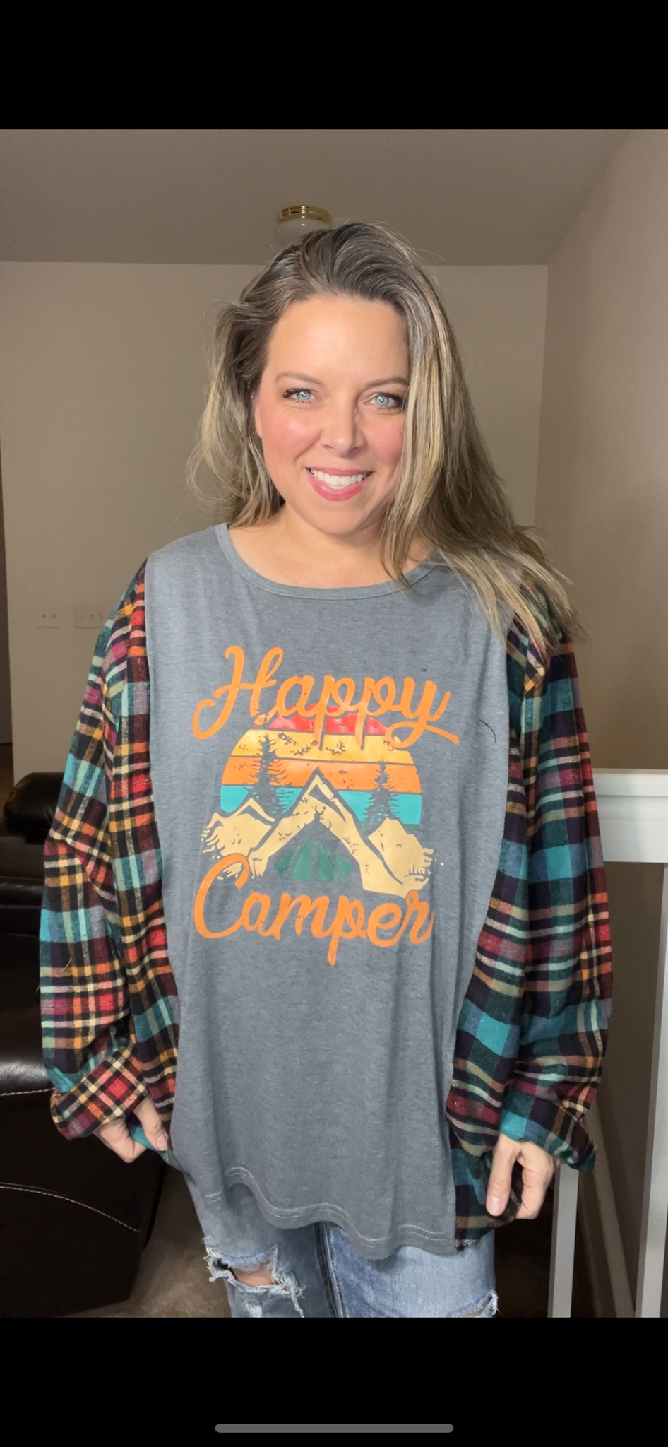 Upcycled Camper – women’s 3X – T-shirt with flannel sleeves