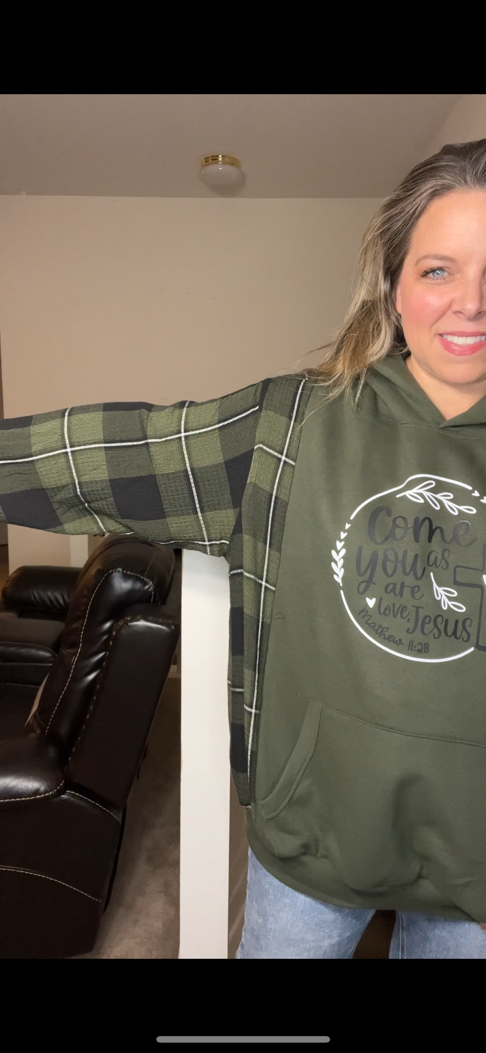 Upcycled Come – women’s 3X – midweight sweatshirt with flannel sleeves