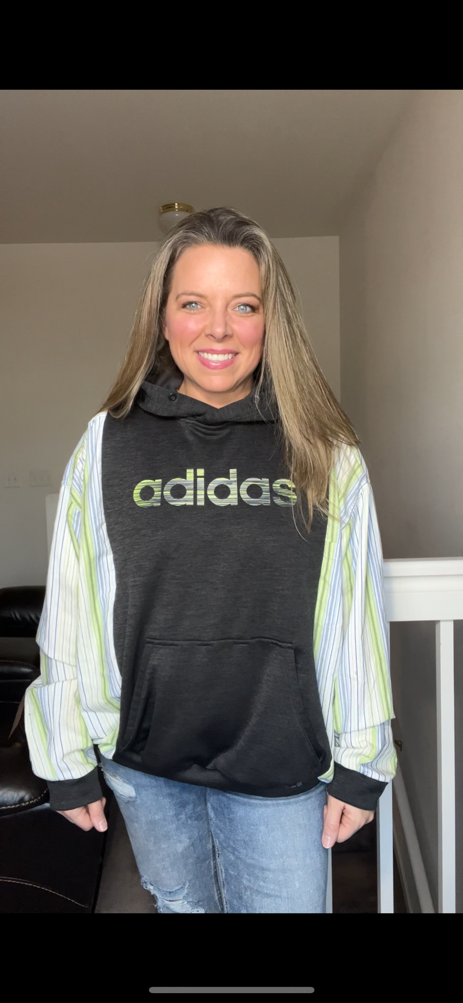 Upcycled Green Black Adidas – women’s L/XL – soft thick sweatshirt with thin cotton sleeves – bottom band and neck slightly tighter ￼