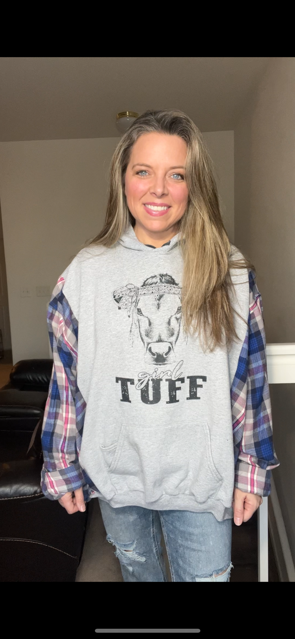 Upcycled Girl Tuff – women’s 2X – thick sweatshirt with flannel sleeves ￼