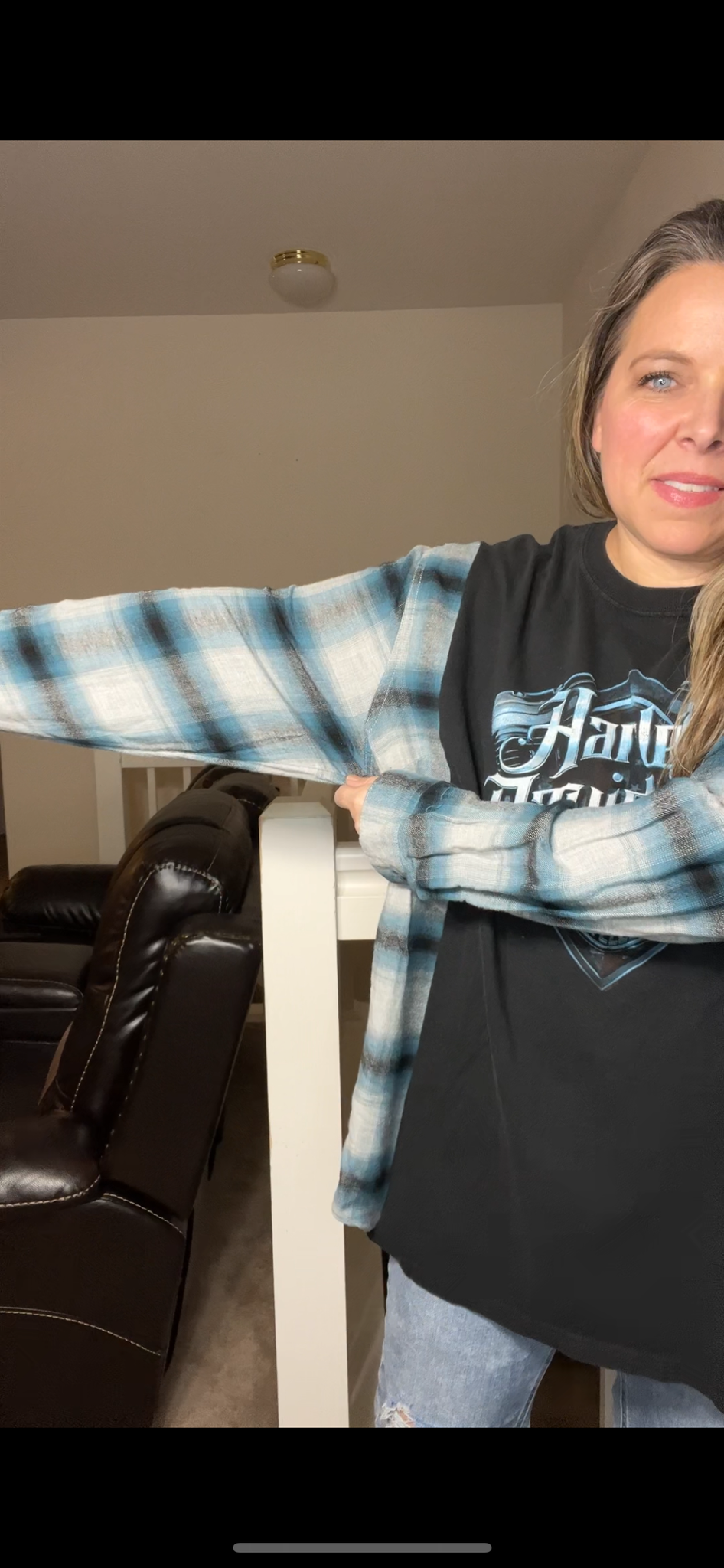 Upcycled Harley – women’s 2X long dash T-shirt with flannel sleeves