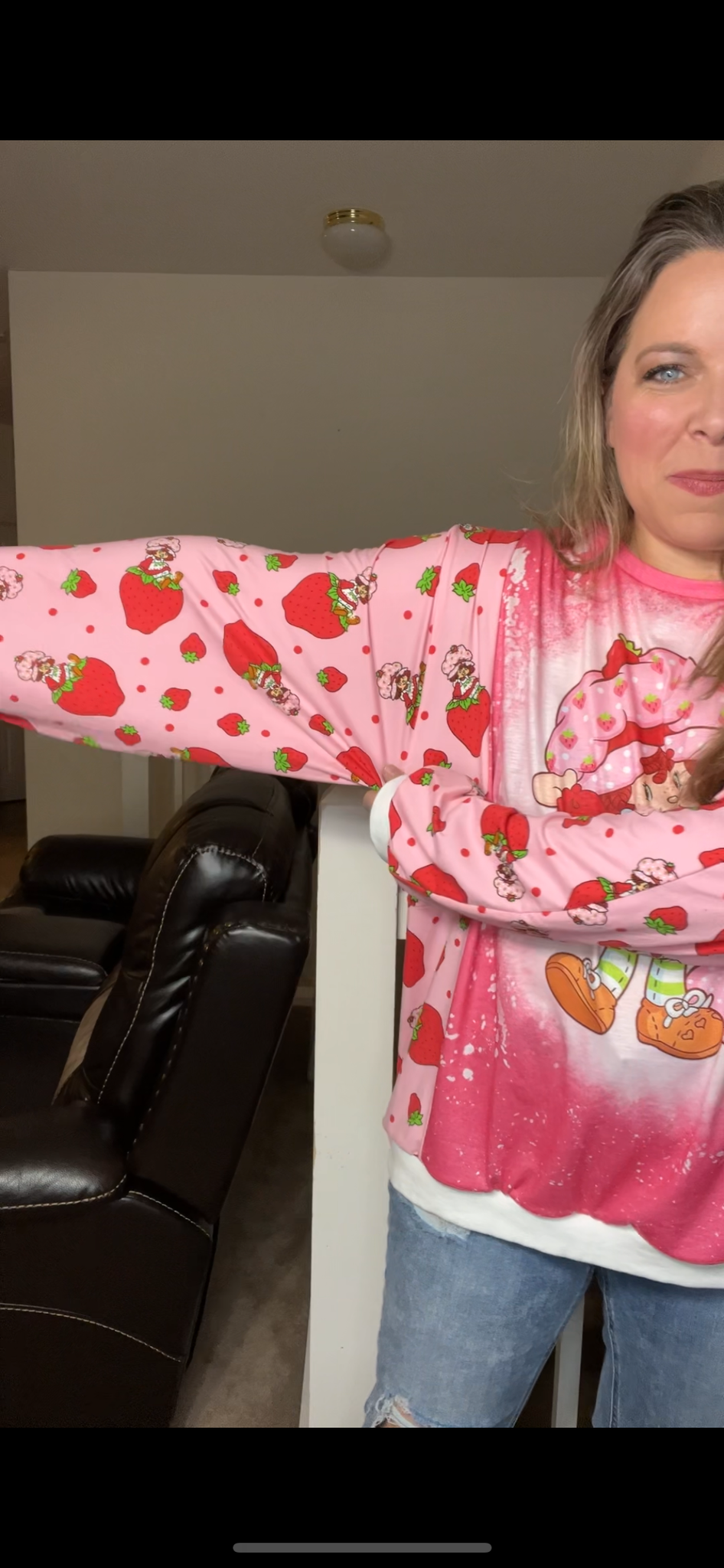 Upcycled Strawberry shortcake – women’s 1X – thin T-shirt, with stretchy sleeves