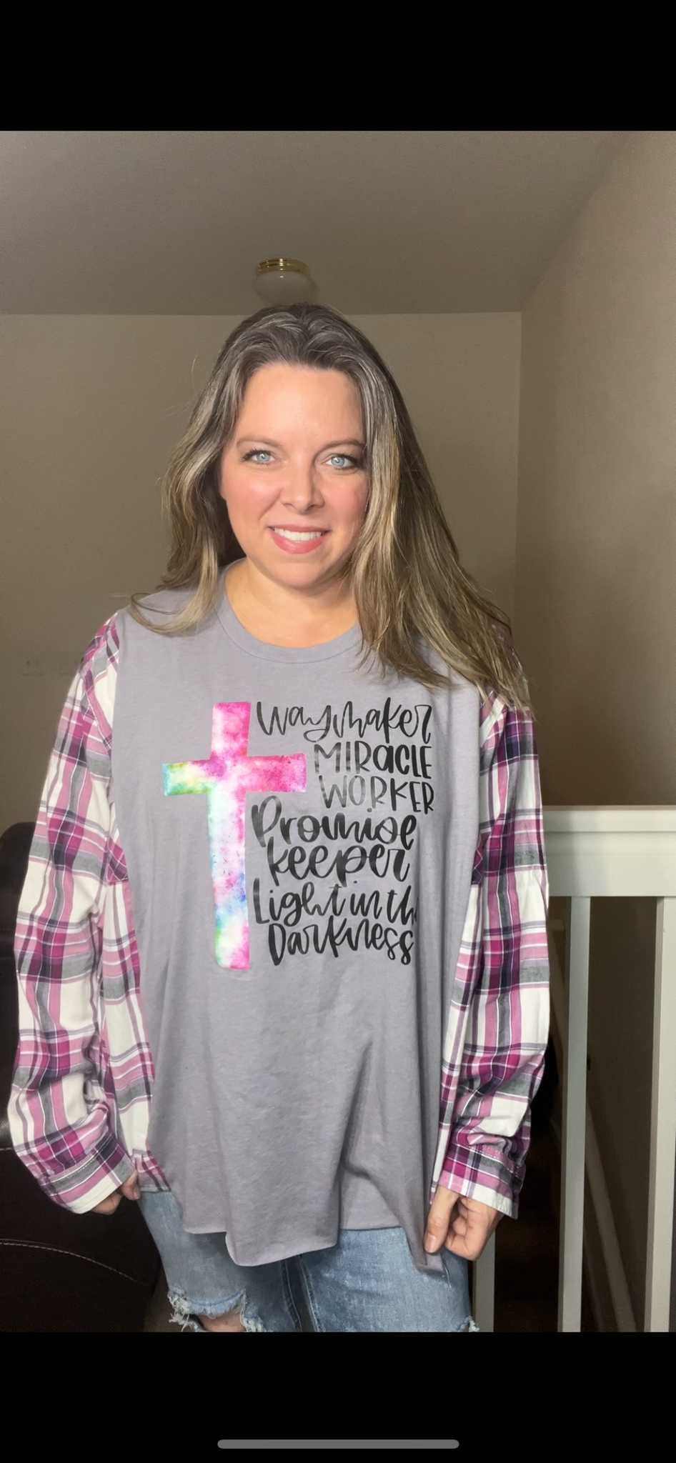 Upcycled Waymaker – women’s 2X T-shirt with thin flannel sleeves