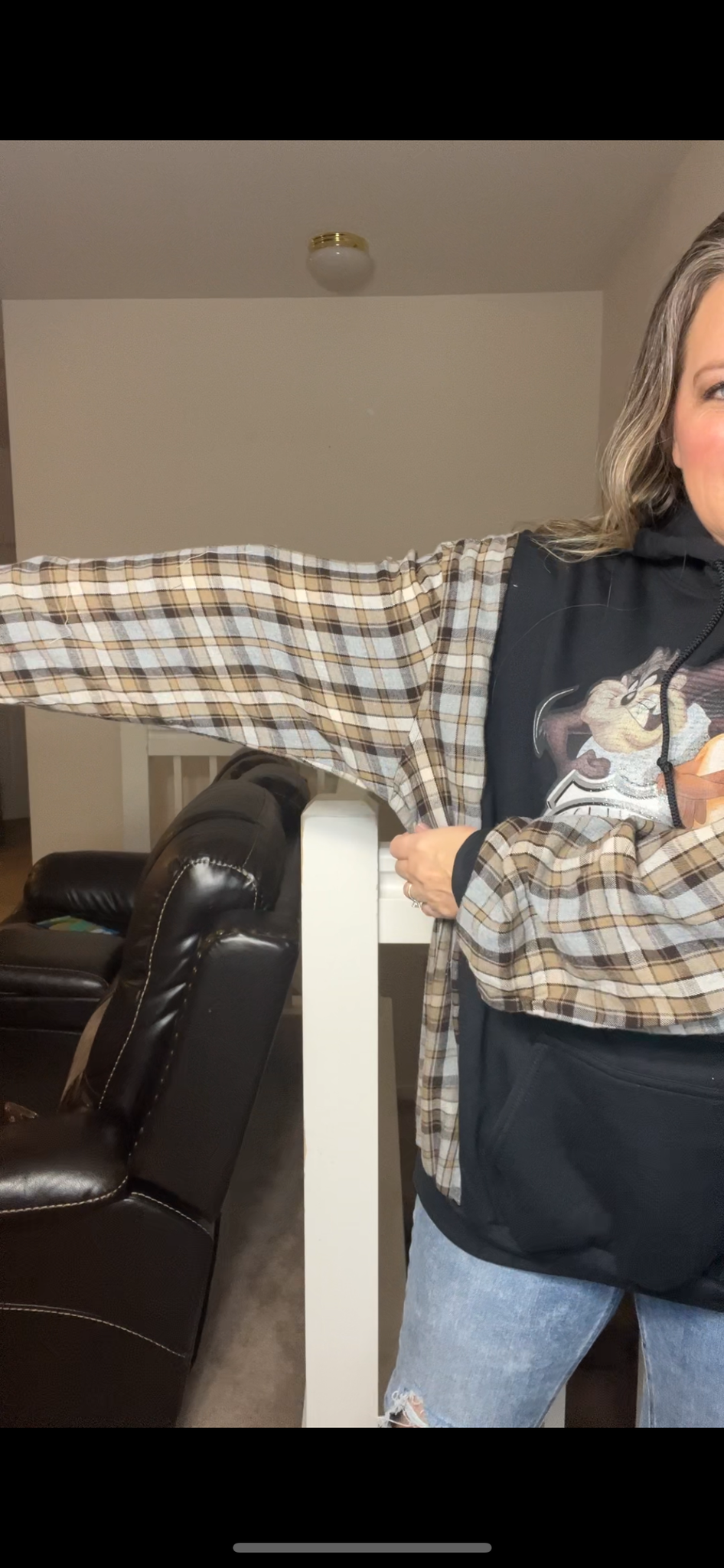 Upcycled Taz - Women’s 2X midweight sweatshirt with flannel sleeves