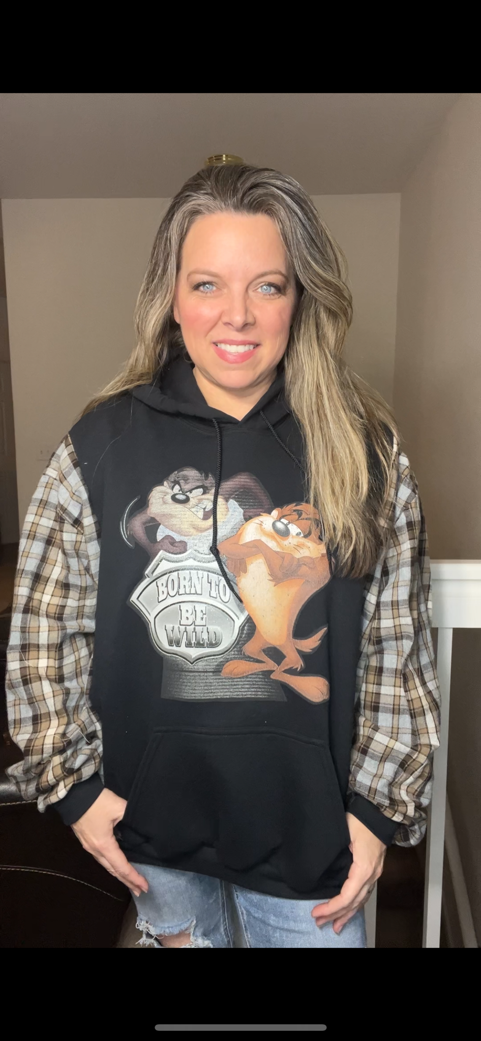 Upcycled Taz - Women’s 2X midweight sweatshirt with flannel sleeves