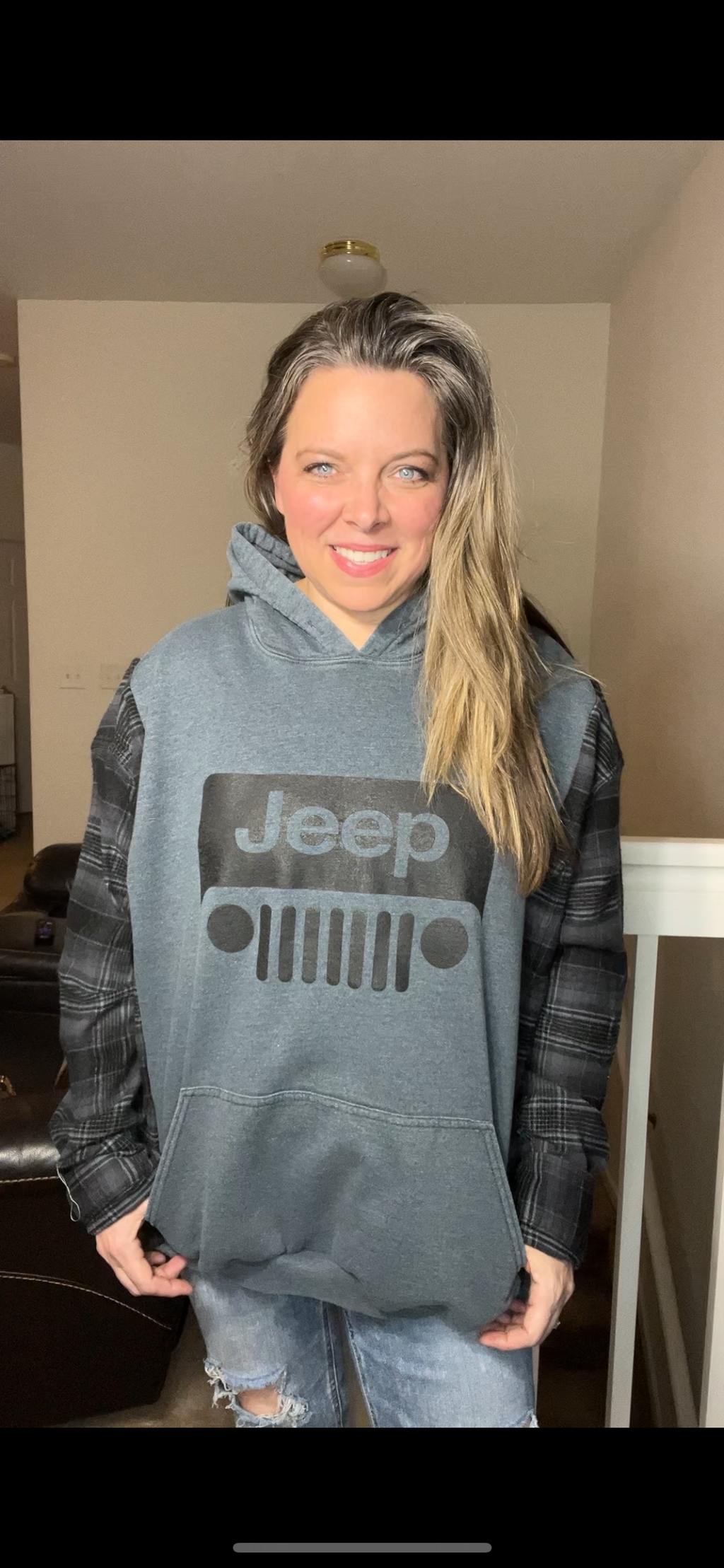 Upcycled Jeep – women’s 2X midweight sweatshirt with Plano sleeves – sleeves slightly more narrow