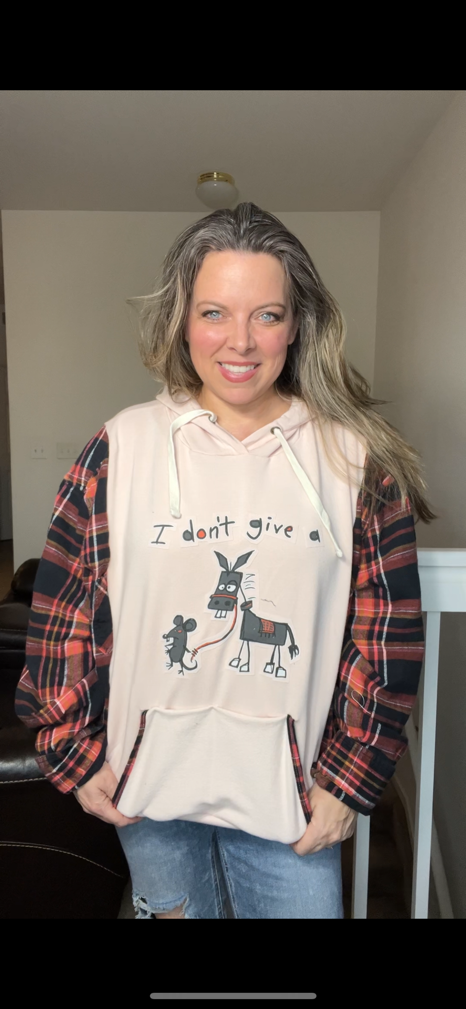Upcycled Donkey – women’s XL/OneX midweight sweatshirt with flannel sleeves