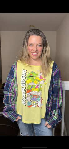 Upcycled Nickelodeon – women’s large/XL – thin T-shirt, with cotton dress sleeves