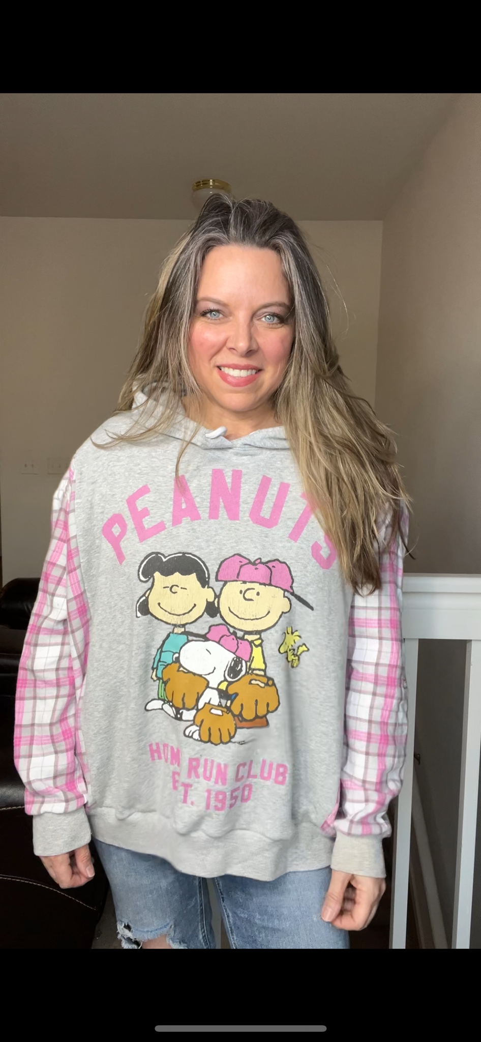 Upcycled Peanuts, pink – women’s 1X midweight sweatshirt with flannel sleeves – sleeves, slightly more narrow