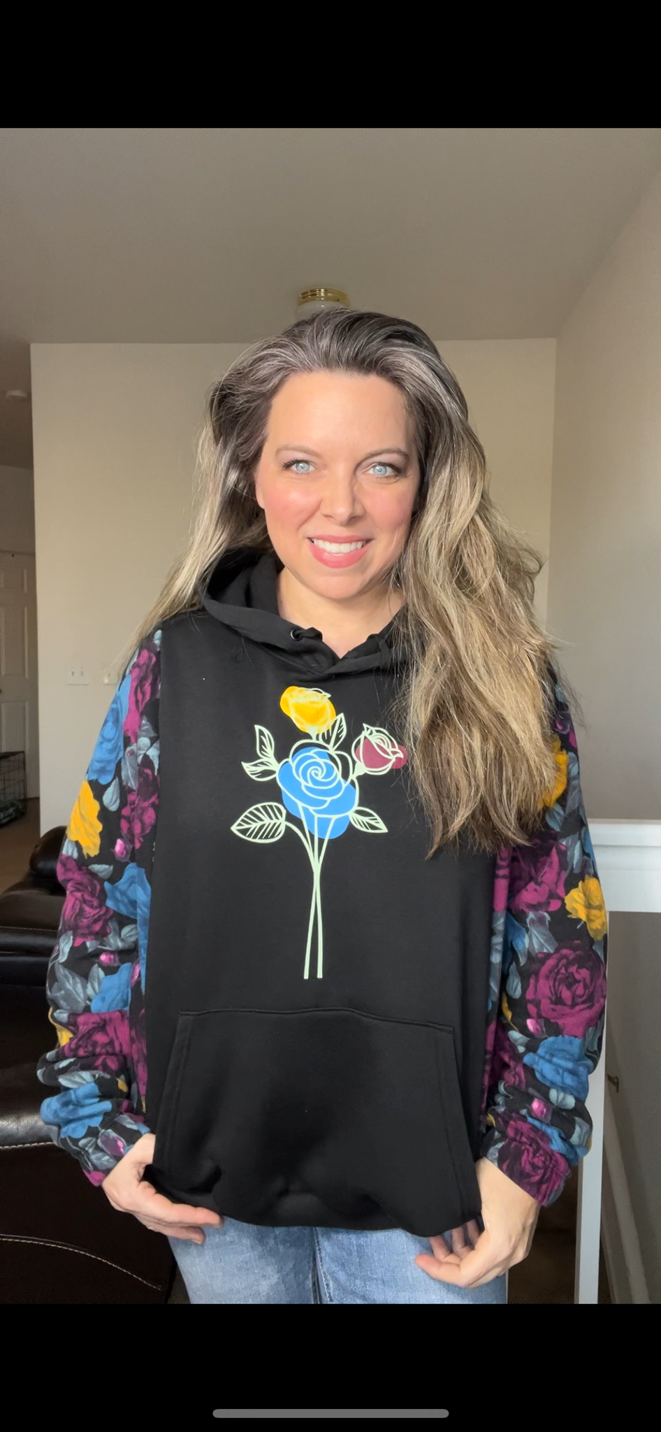 Upcycled Flowers – women’s 1X midweight sweatshirt with sweatshirt sleeves