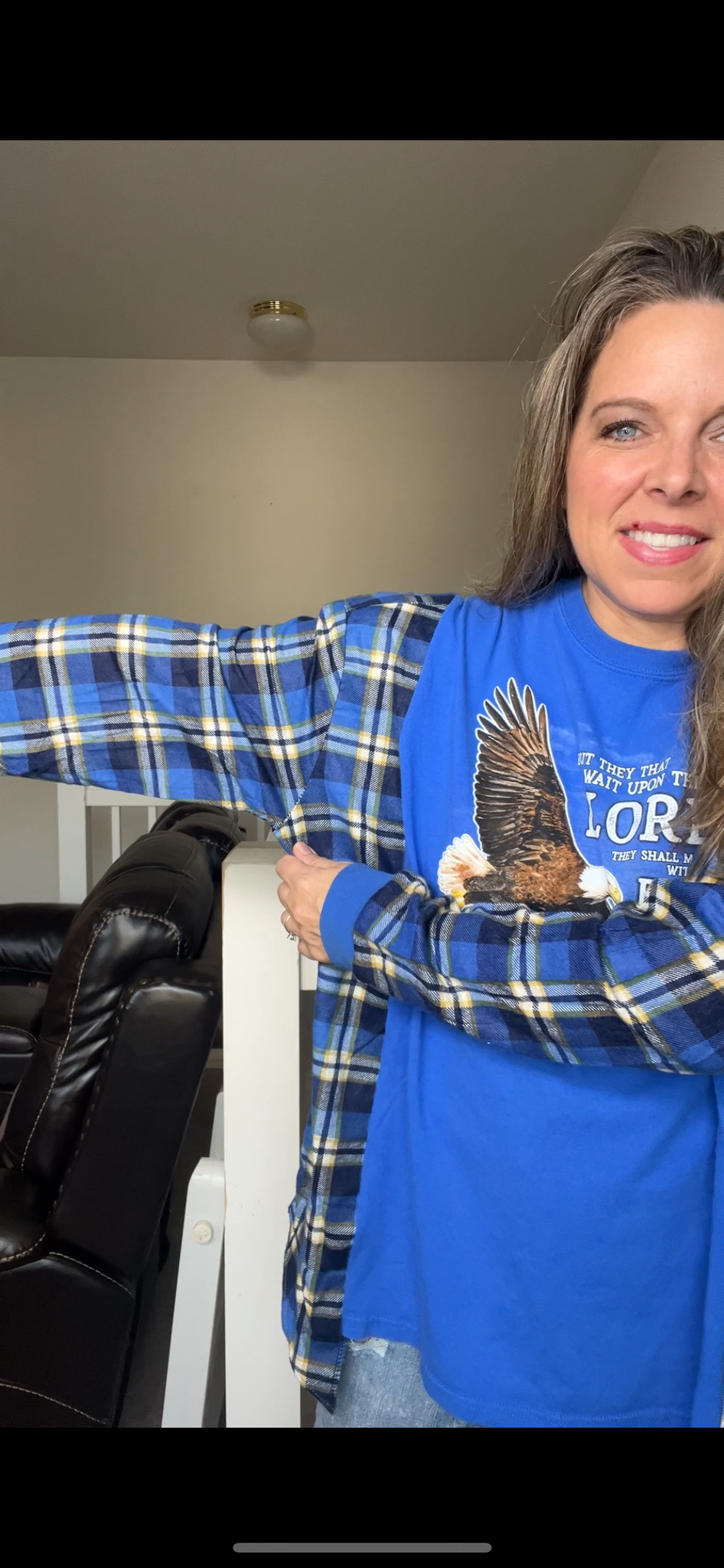 Upcycled Eagle – women’s 1X T-shirt with thin flannel sleeves