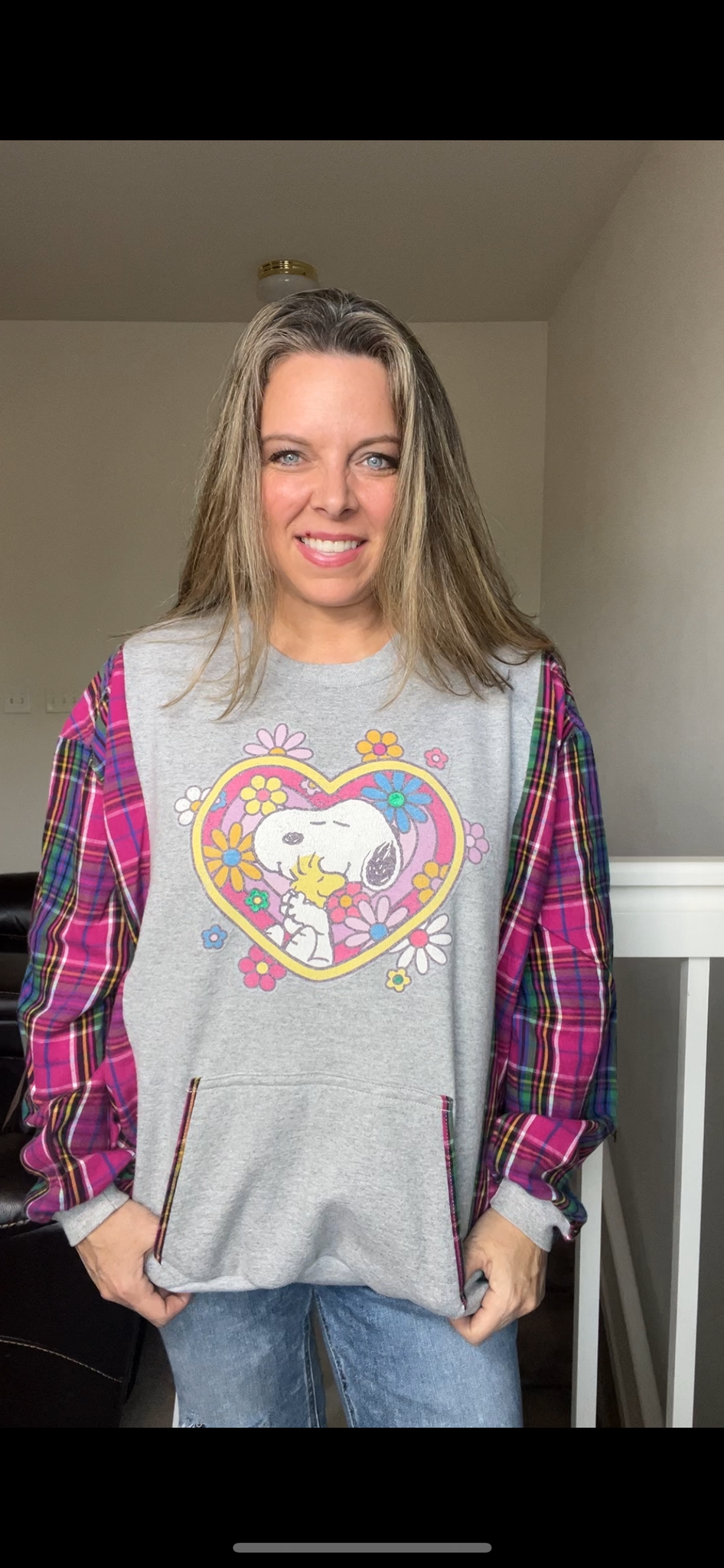 Upcycled Snoopy heart  – women’s 1X midweight sweatshirt with thin flannel sleeves