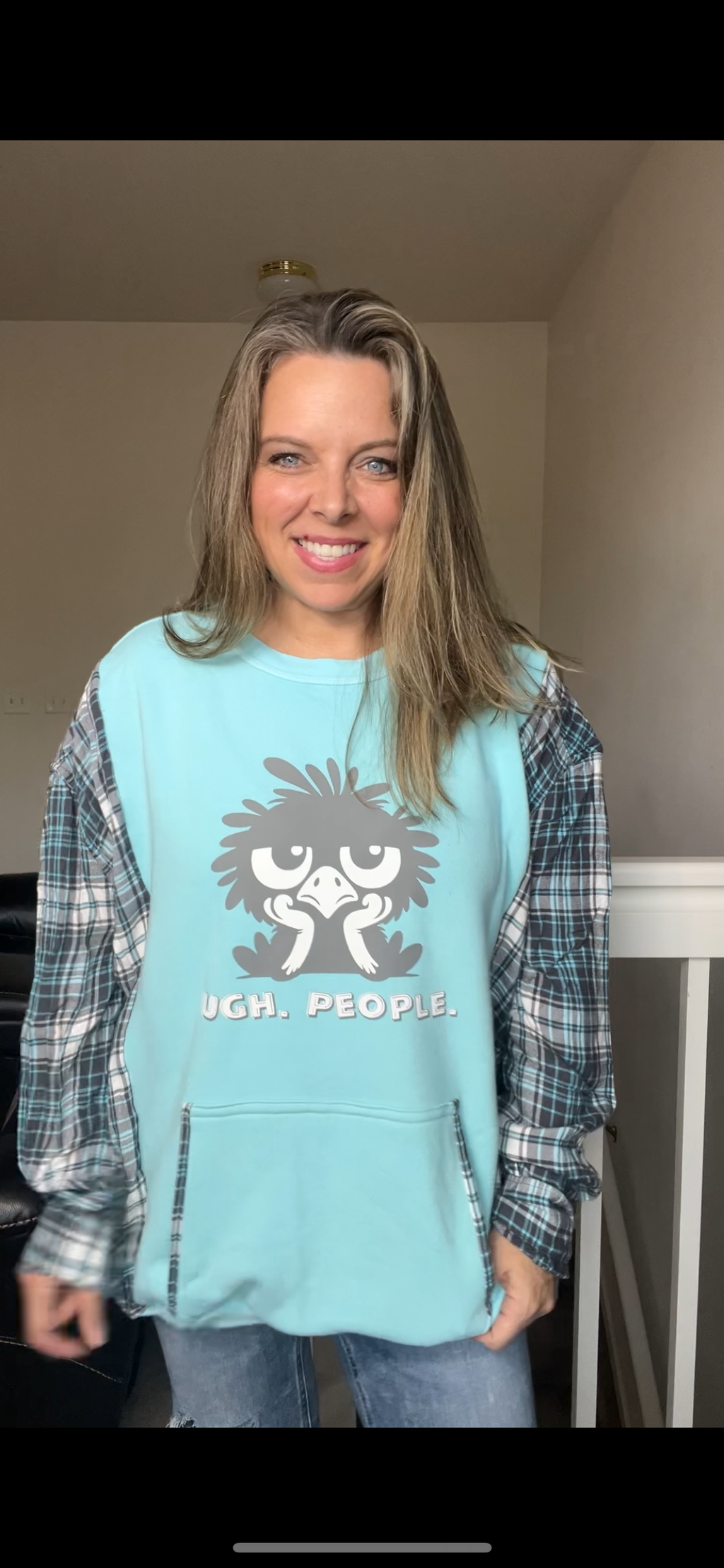 Upcycled Ugh people – women’s 3X midweight sweatshirt with thin flannel
