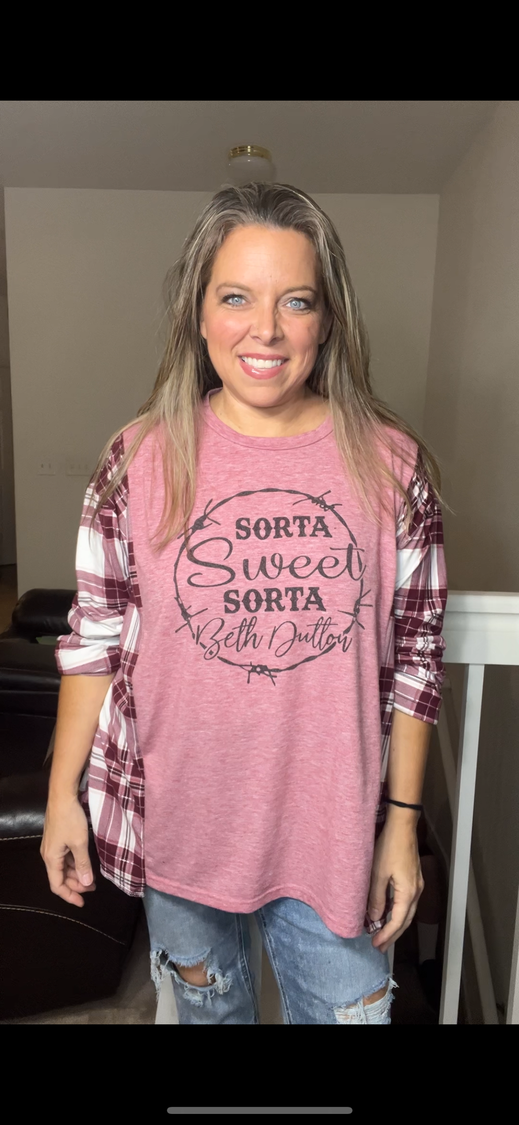 Upcycled Beth- Women’s 4X T-shirt with stretchy sleeves