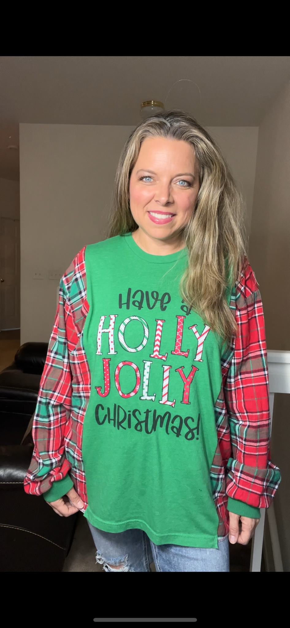 Upcycled Holly Jolly – women’s XL/1X T-shirt with flannel sleeves￼