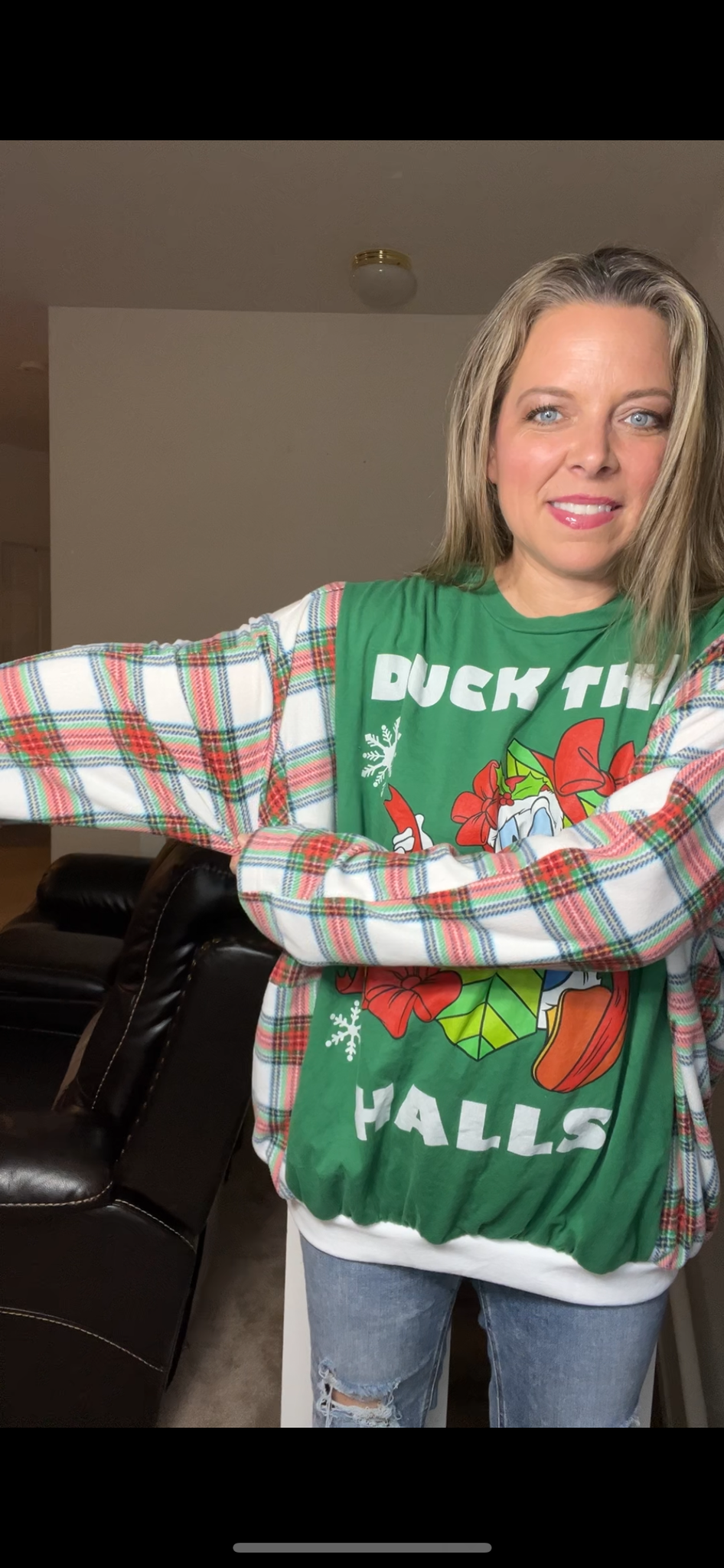 Upcycled Duck – women’s 1X T-shirt, with stretch fleece sleeves￼