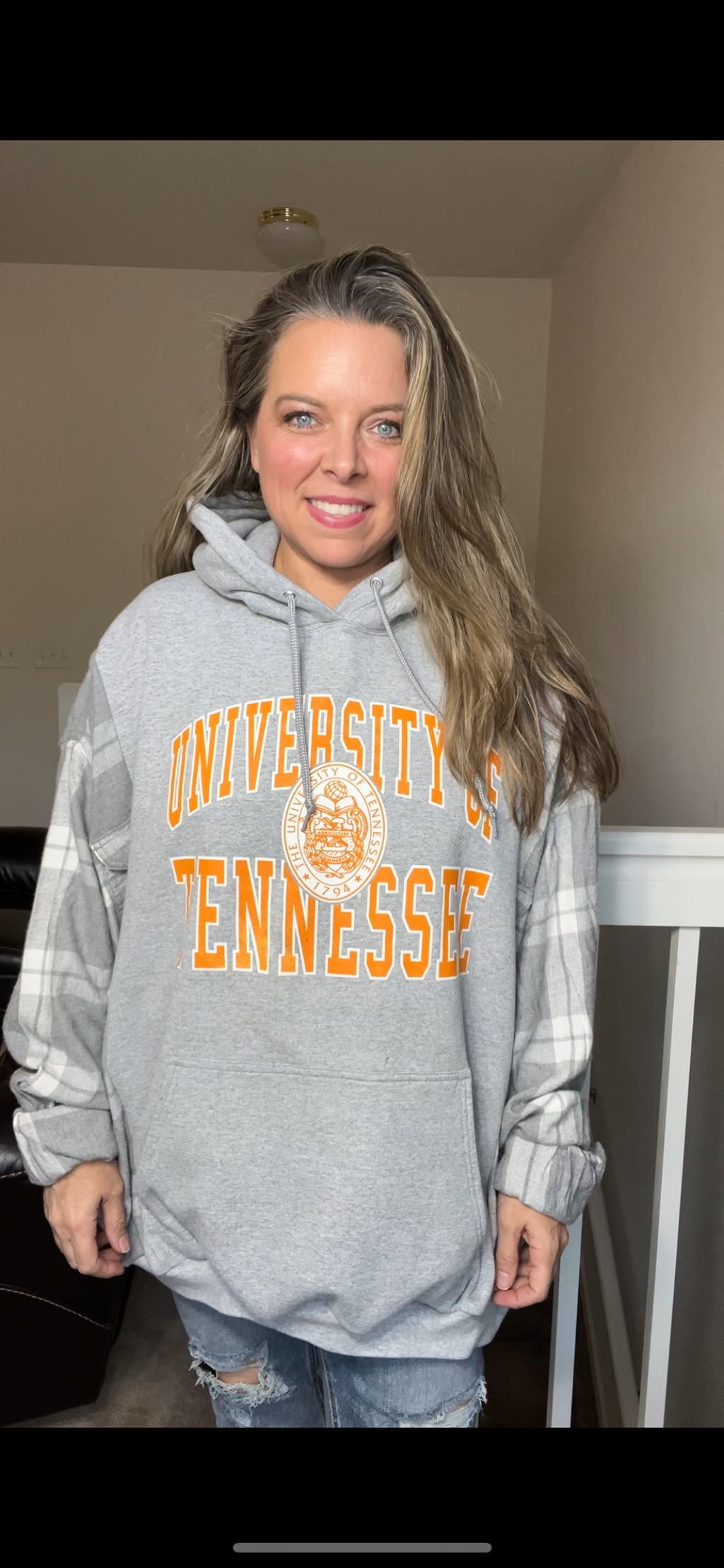 Upcycled Tennessee – women’s 3X/4X – midweight sweatshirt with flannel sleeves – slight flaw on graphic￼